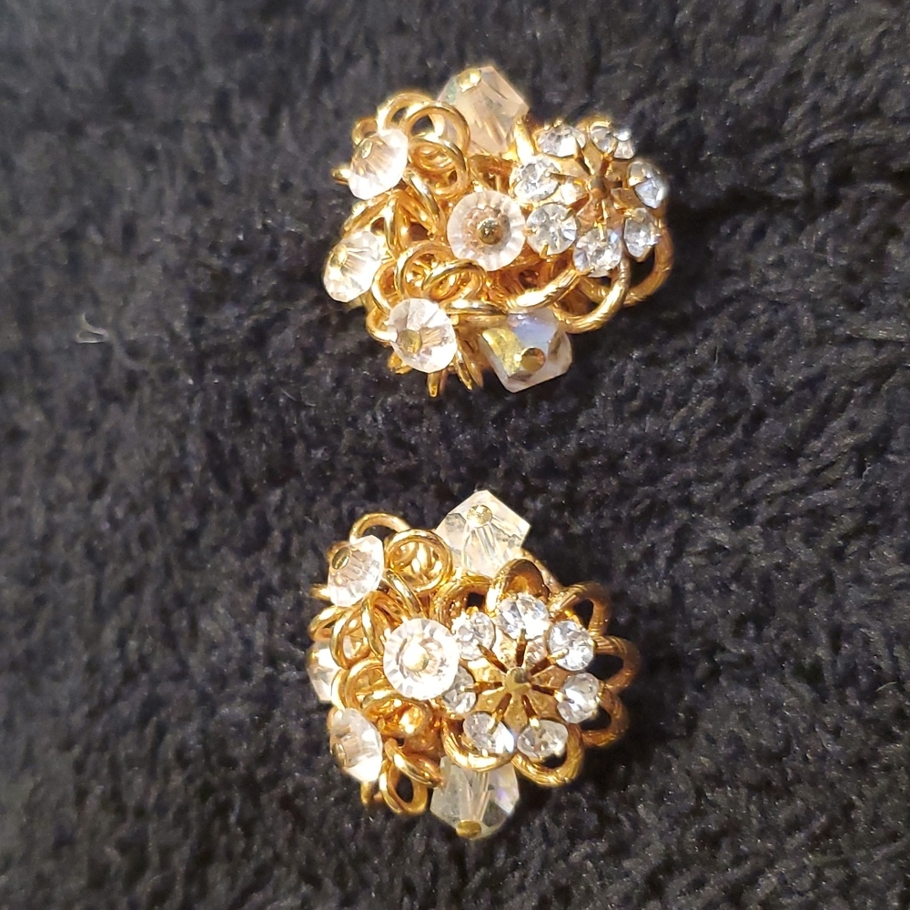 Vintage stamped Vendome clip on cluster earrings